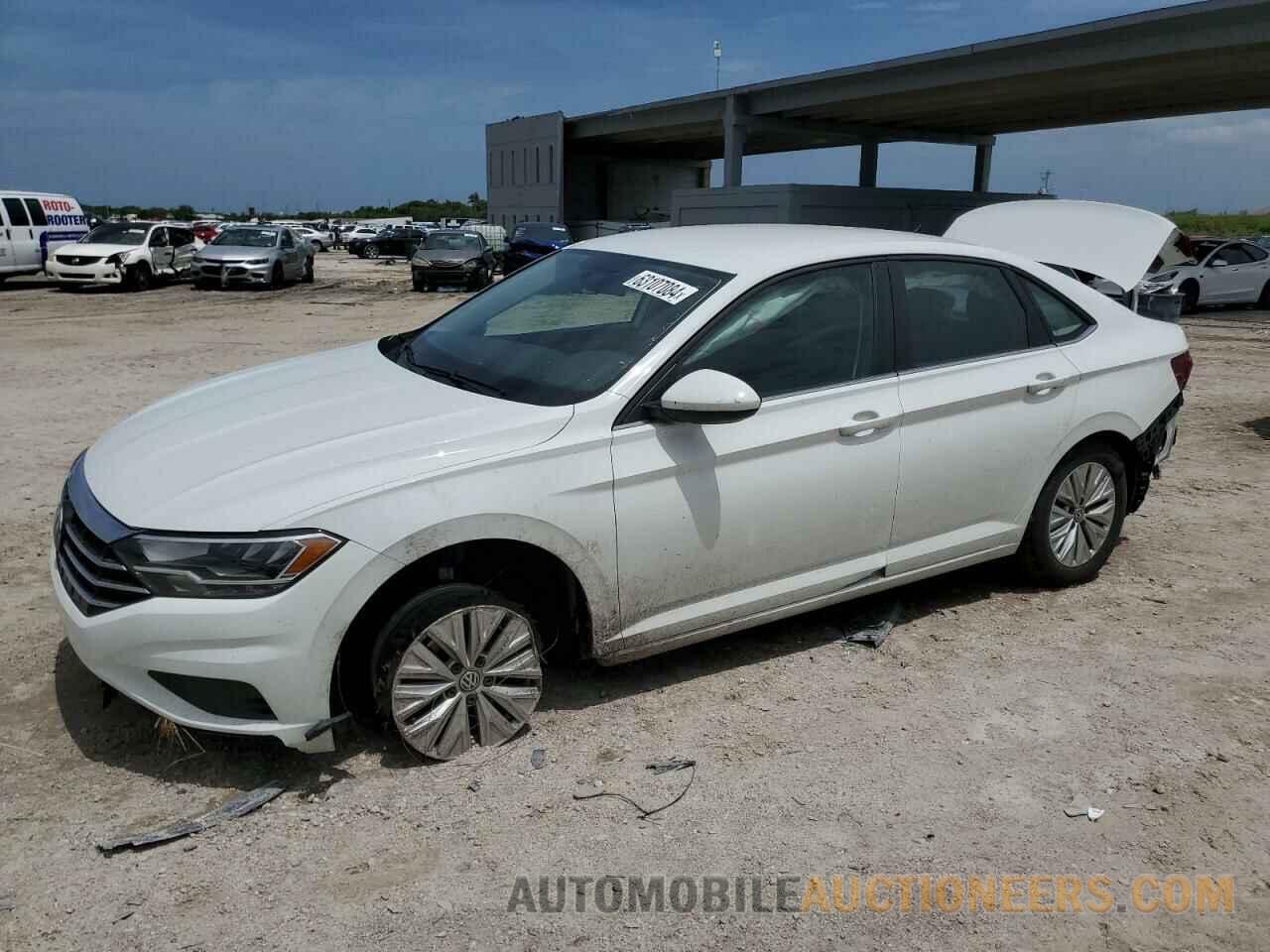 3VWCB7BUXLM055800 VOLKSWAGEN JETTA 2020