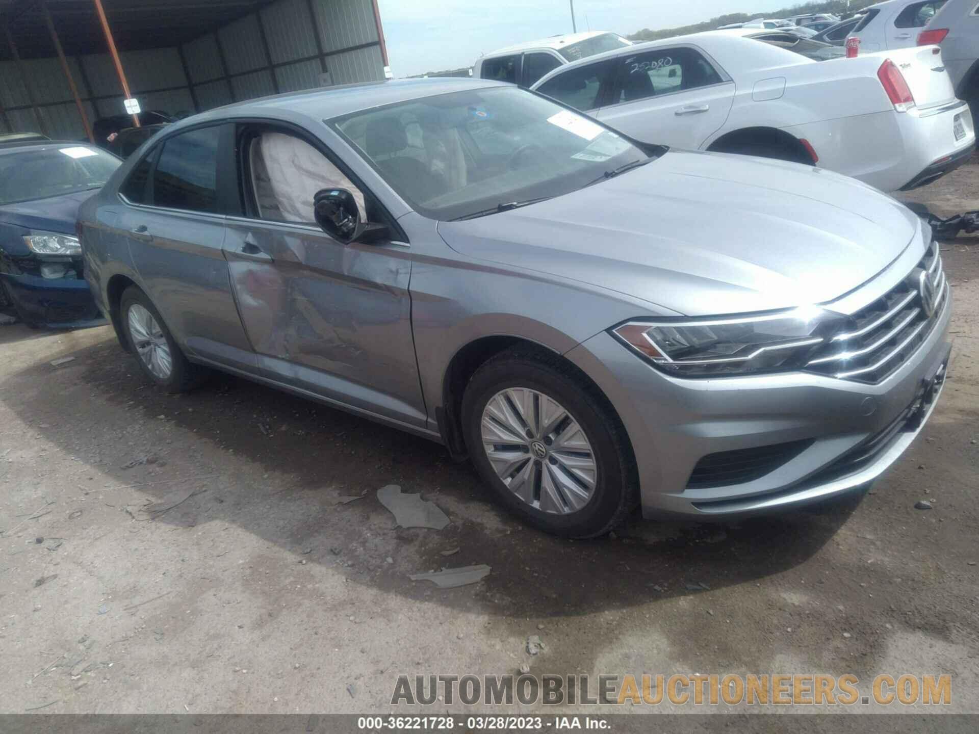 3VWCB7BUXLM070393 VOLKSWAGEN JETTA 2020