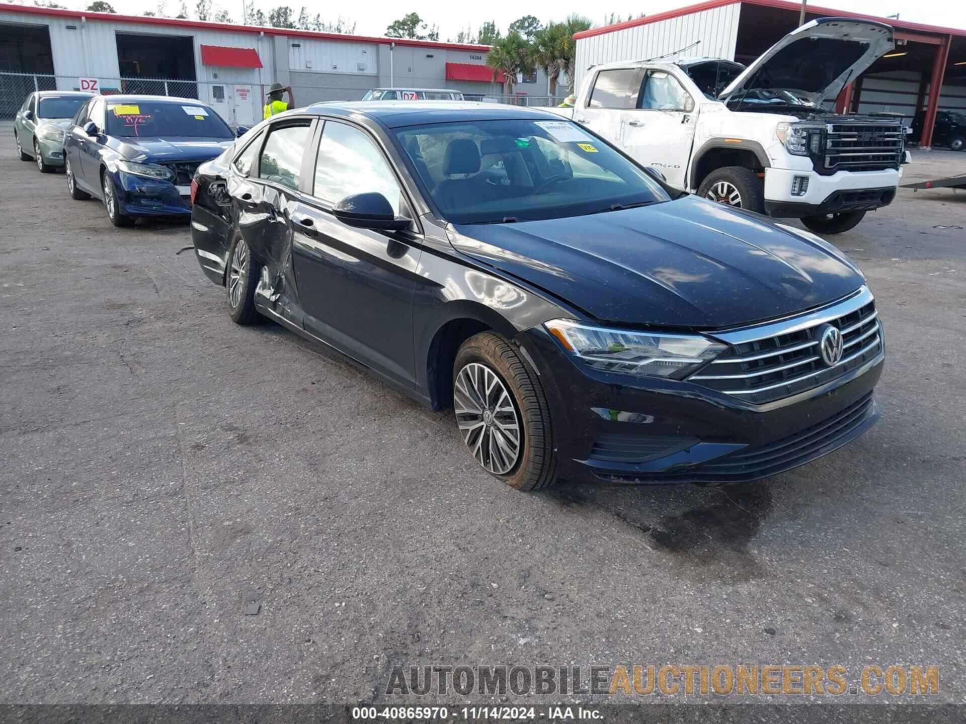 3VWCB7BUXLM074251 VOLKSWAGEN JETTA 2020