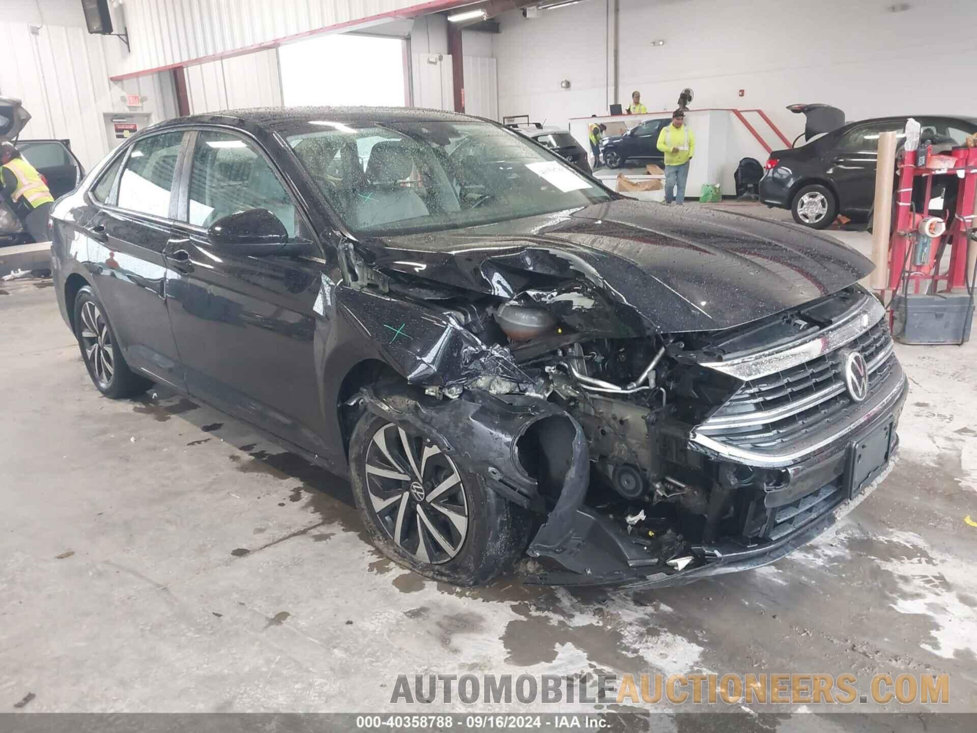 3VWCM7BU0NM015867 VOLKSWAGEN JETTA 2022