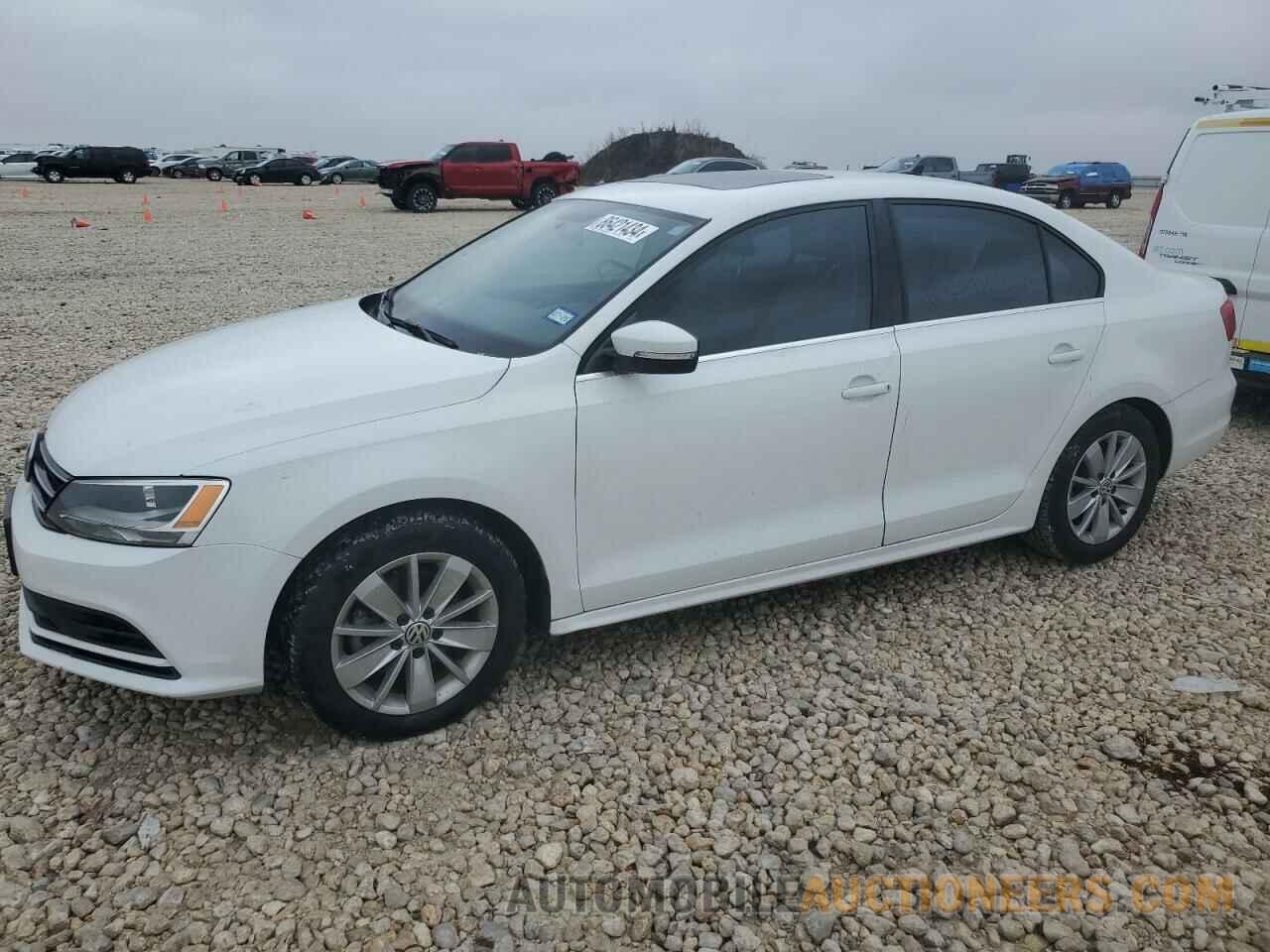 3VWD07AJ2FM421688 VOLKSWAGEN JETTA 2015