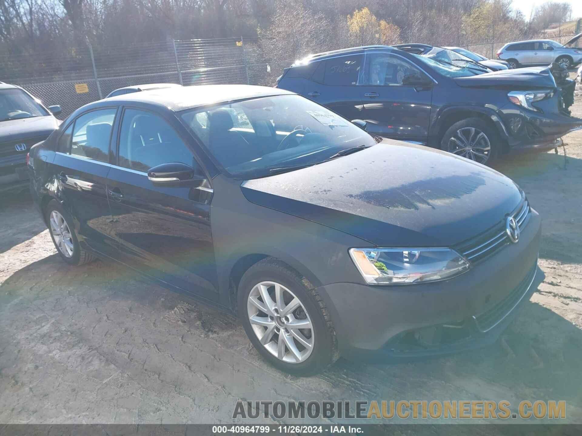 3VWD07AJ5EM422834 VOLKSWAGEN JETTA 2014