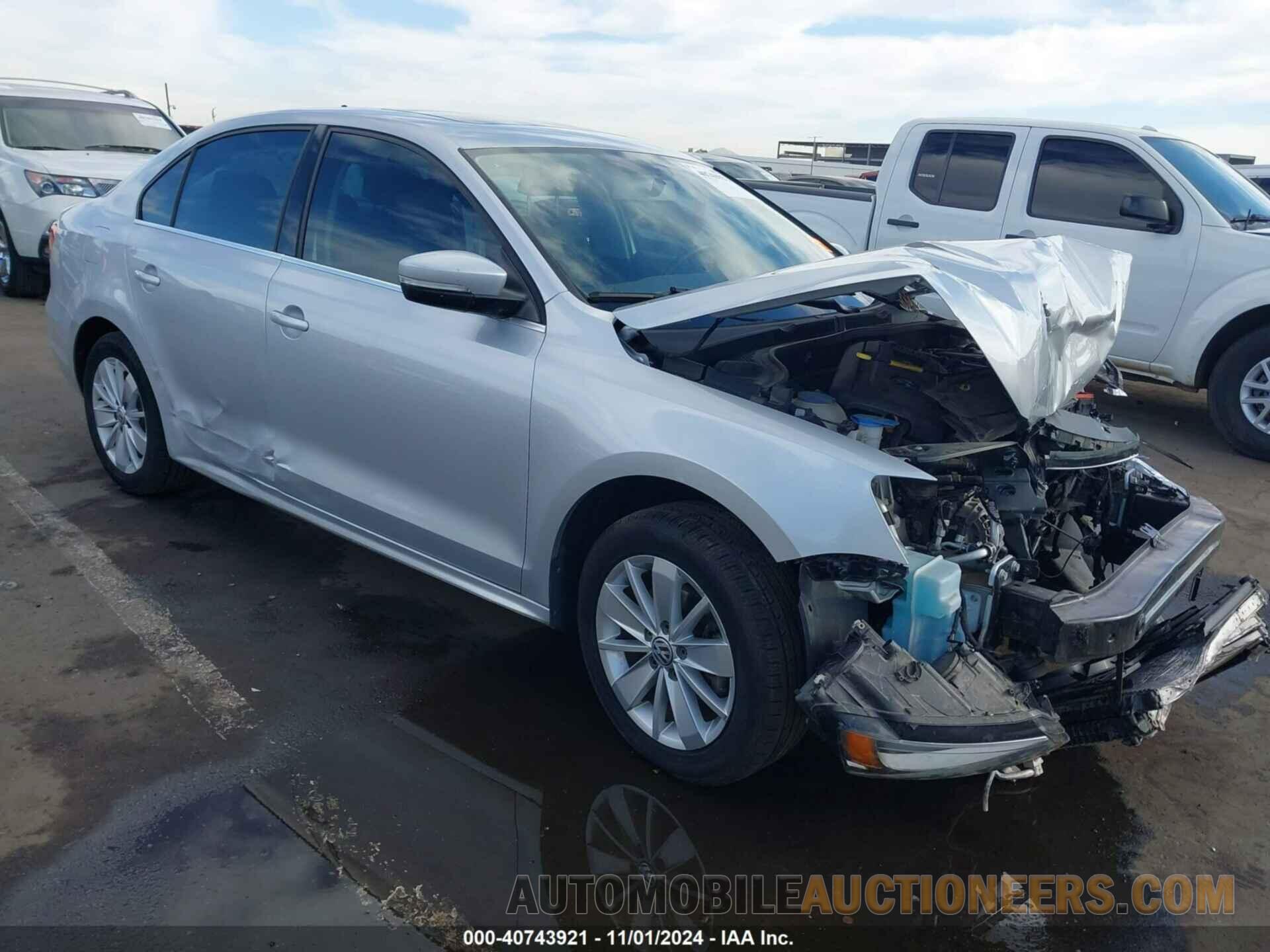 3VWD07AJ7FM254227 VOLKSWAGEN JETTA 2015