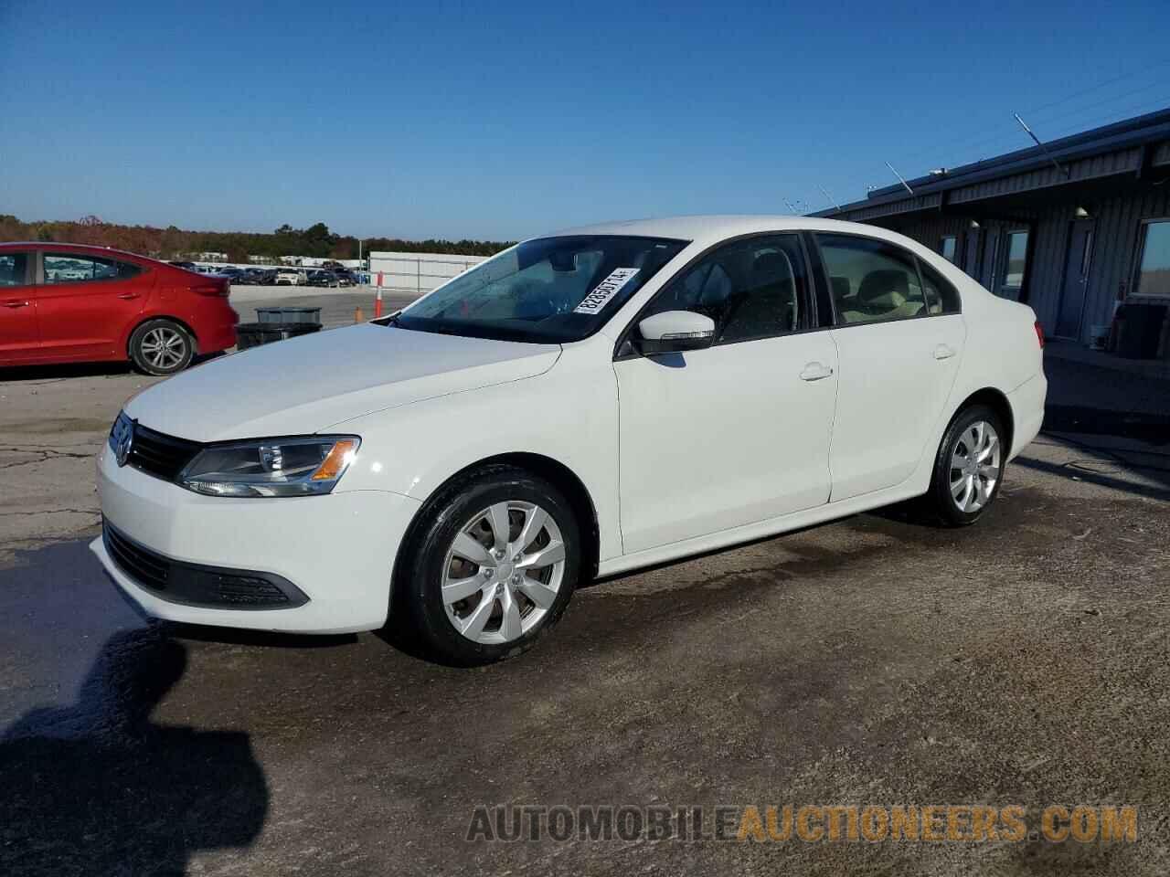 3VWD07AJ9EM328679 VOLKSWAGEN JETTA 2014