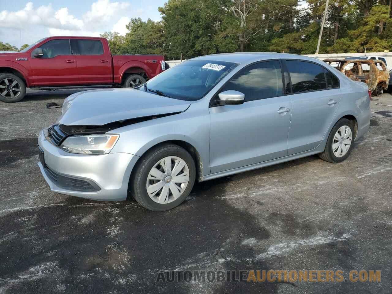 3VWD07AJ9EM418267 VOLKSWAGEN JETTA 2014