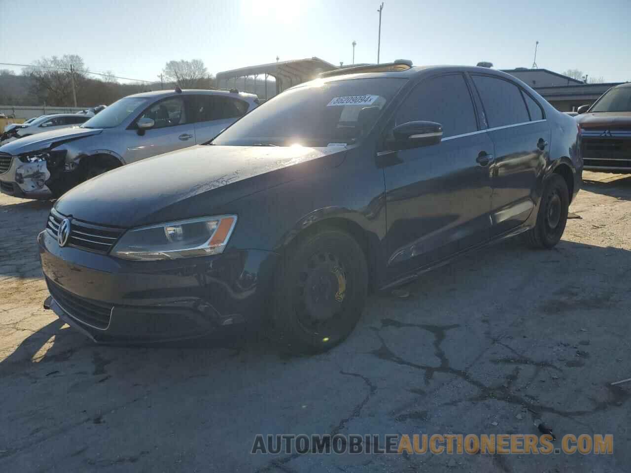 3VWD07AJ9EM445937 VOLKSWAGEN JETTA 2014