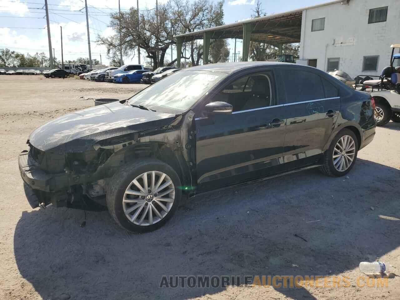 3VWD07AJ9FM310393 VOLKSWAGEN JETTA 2015