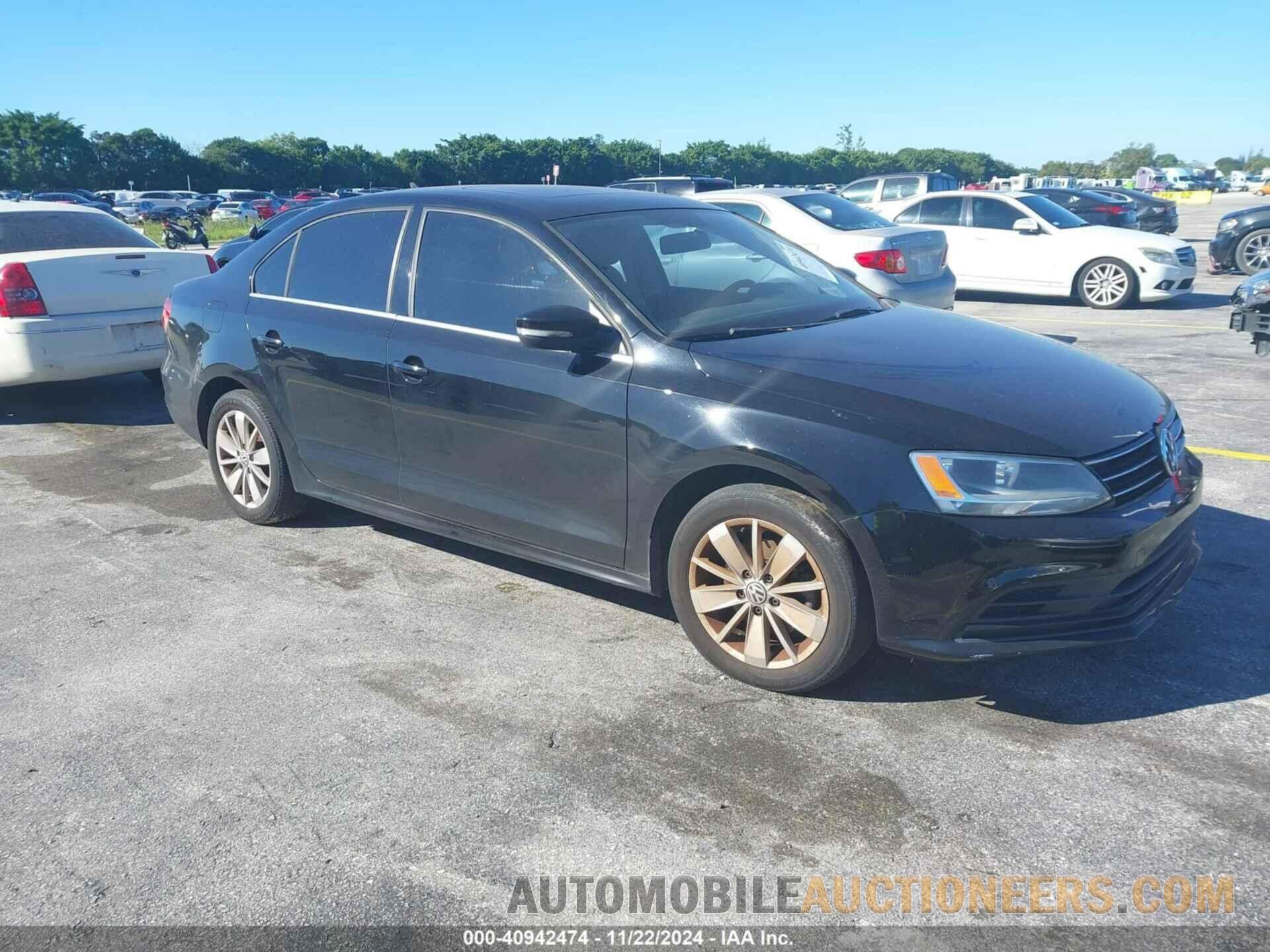 3VWD07AJ9FM321202 VOLKSWAGEN JETTA 2015