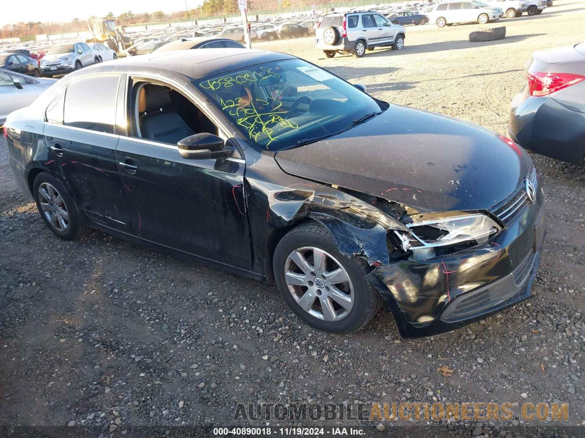 3VWD17AJ0EM375175 VOLKSWAGEN JETTA 2014