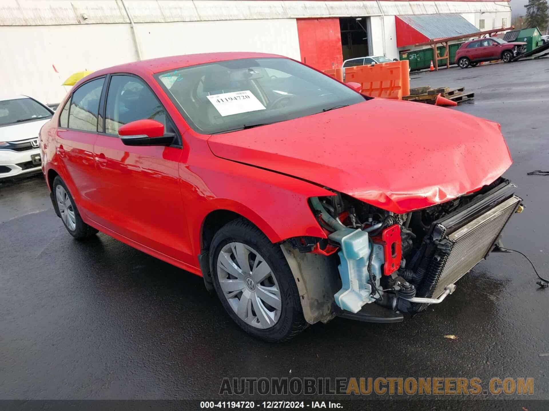 3VWD17AJ0EM437075 VOLKSWAGEN JETTA 2014