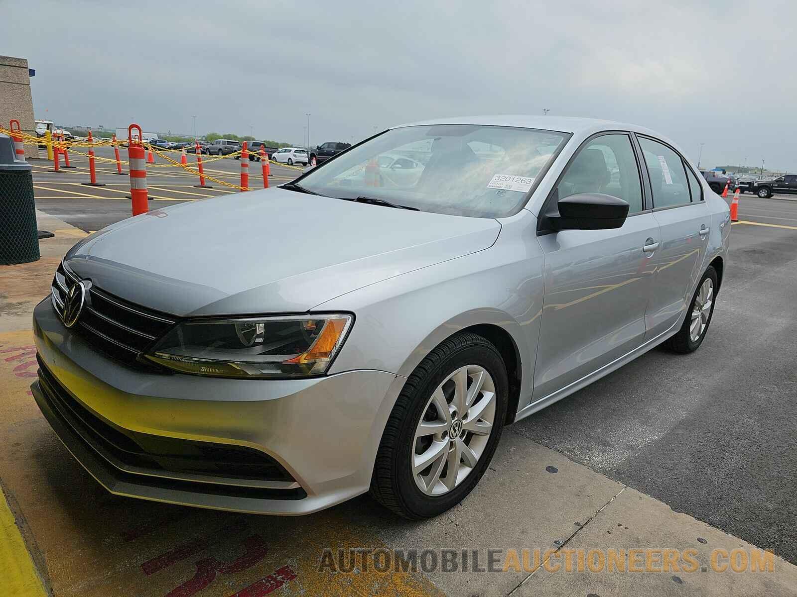 3VWD17AJ0FM221647 Volkswagen Jetta 2015