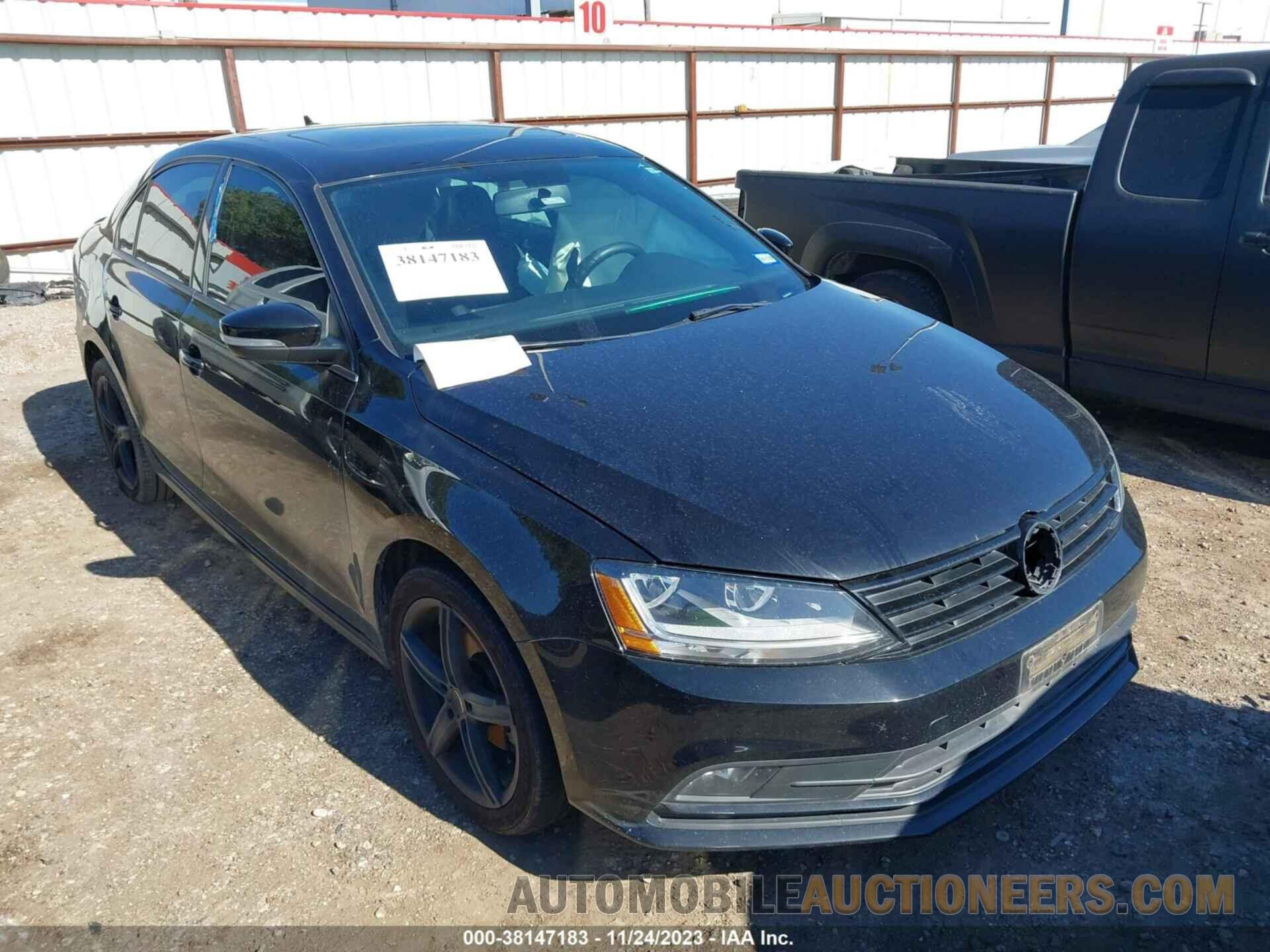 3VWD17AJ0JM224122 VOLKSWAGEN JETTA 2018