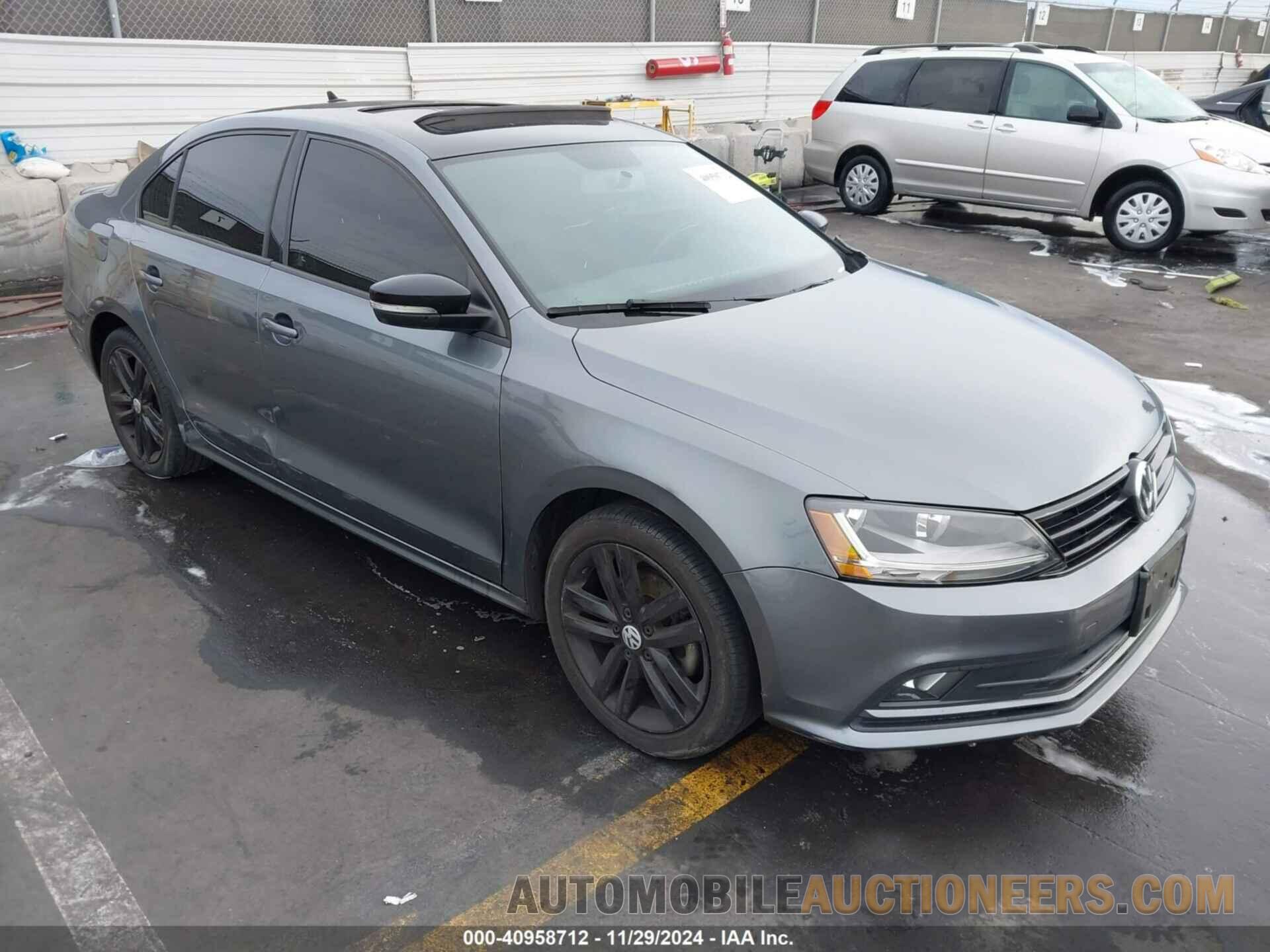 3VWD17AJ0JM246833 VOLKSWAGEN JETTA 2018