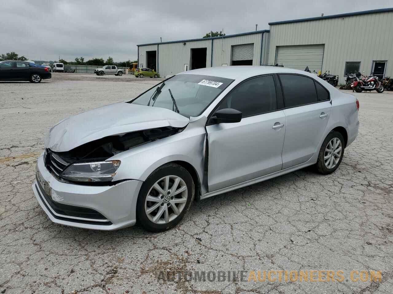 3VWD17AJ1FM204520 VOLKSWAGEN JETTA 2015