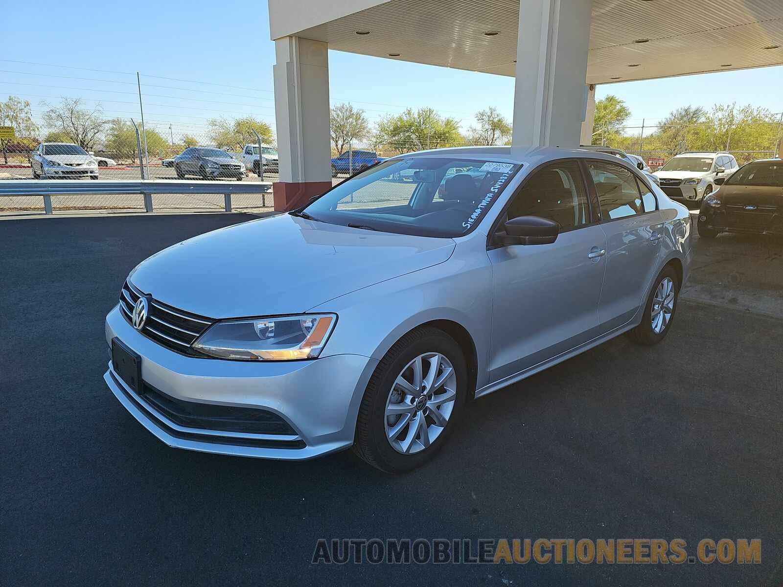 3VWD17AJ1FM264345 Volkswagen Jetta 2015