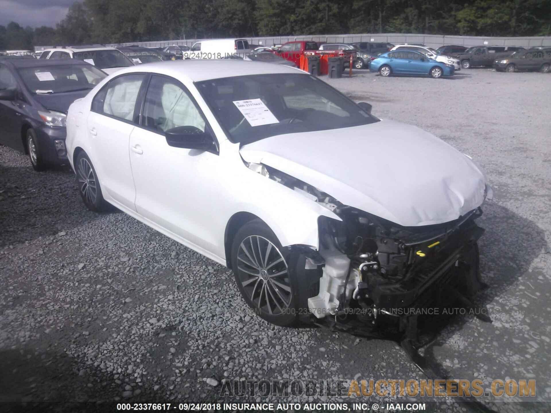 3VWD17AJ1GM270759 Volkswagen Jetta 2016