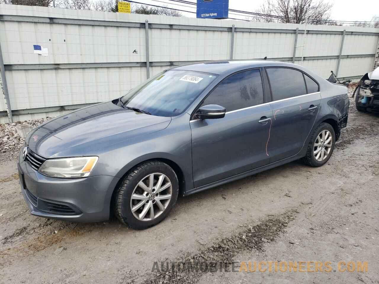 3VWD17AJ2EM321313 VOLKSWAGEN JETTA 2014