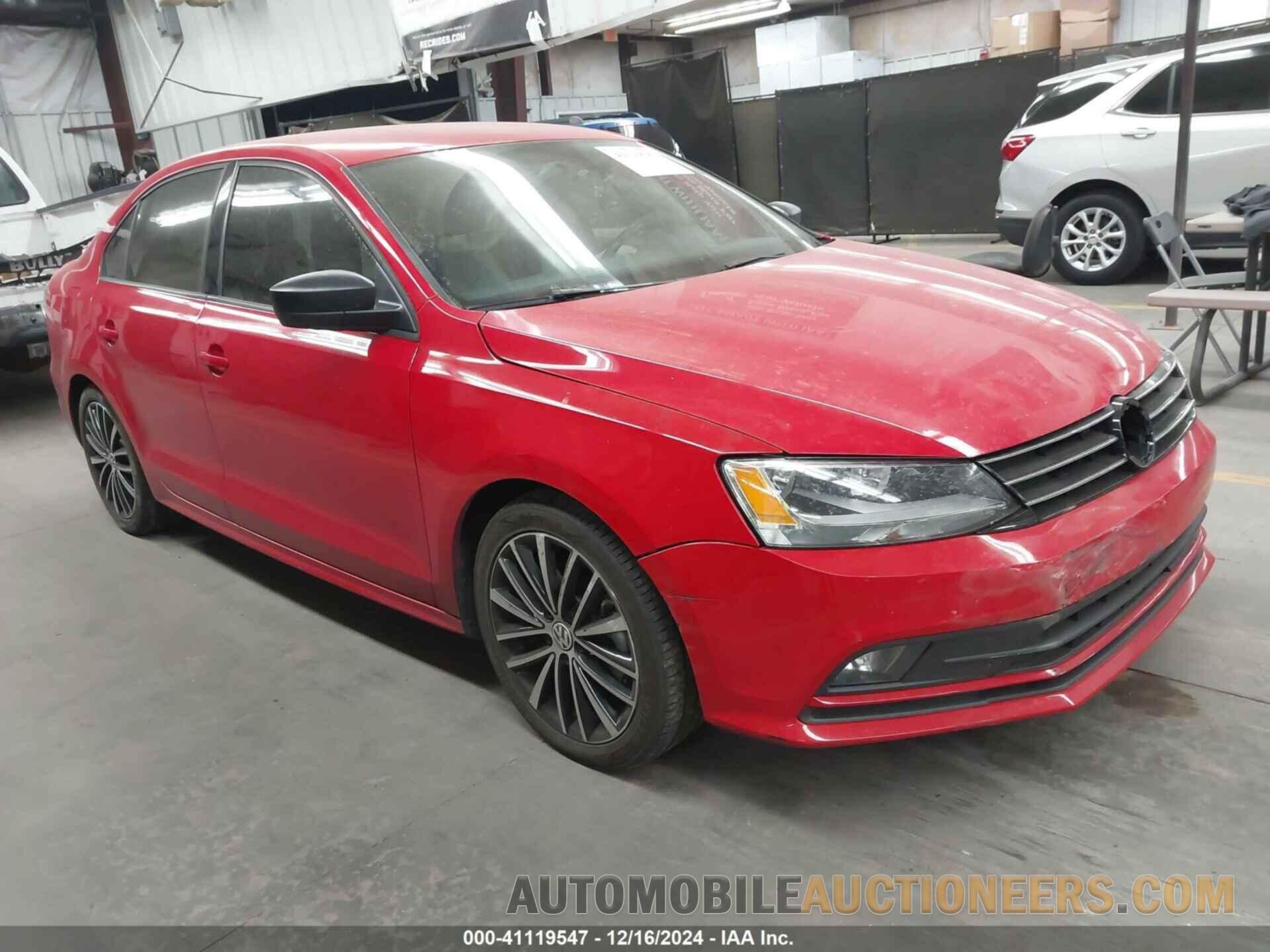 3VWD17AJ2FM427651 VOLKSWAGEN JETTA 2015