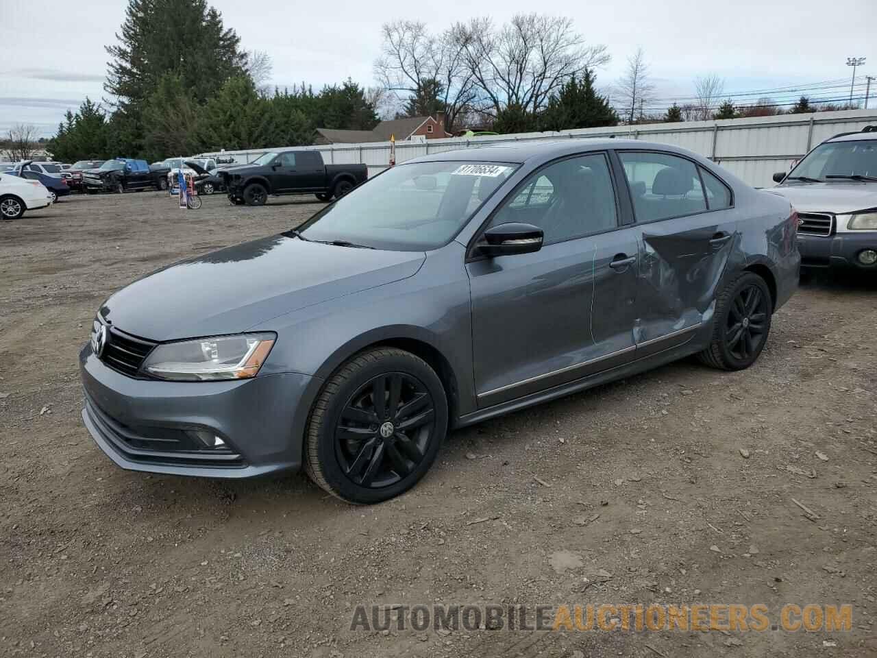 3VWD17AJ2JM225952 VOLKSWAGEN JETTA 2018