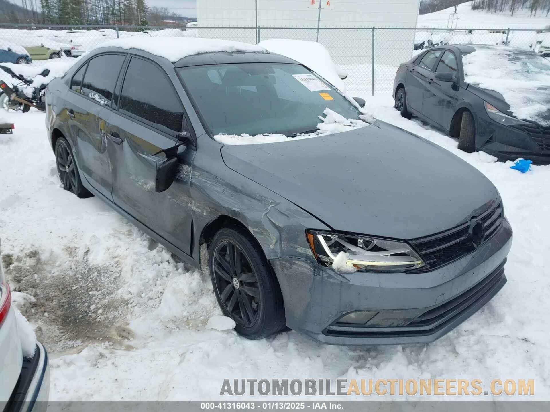 3VWD17AJ2JM239995 VOLKSWAGEN JETTA 2018