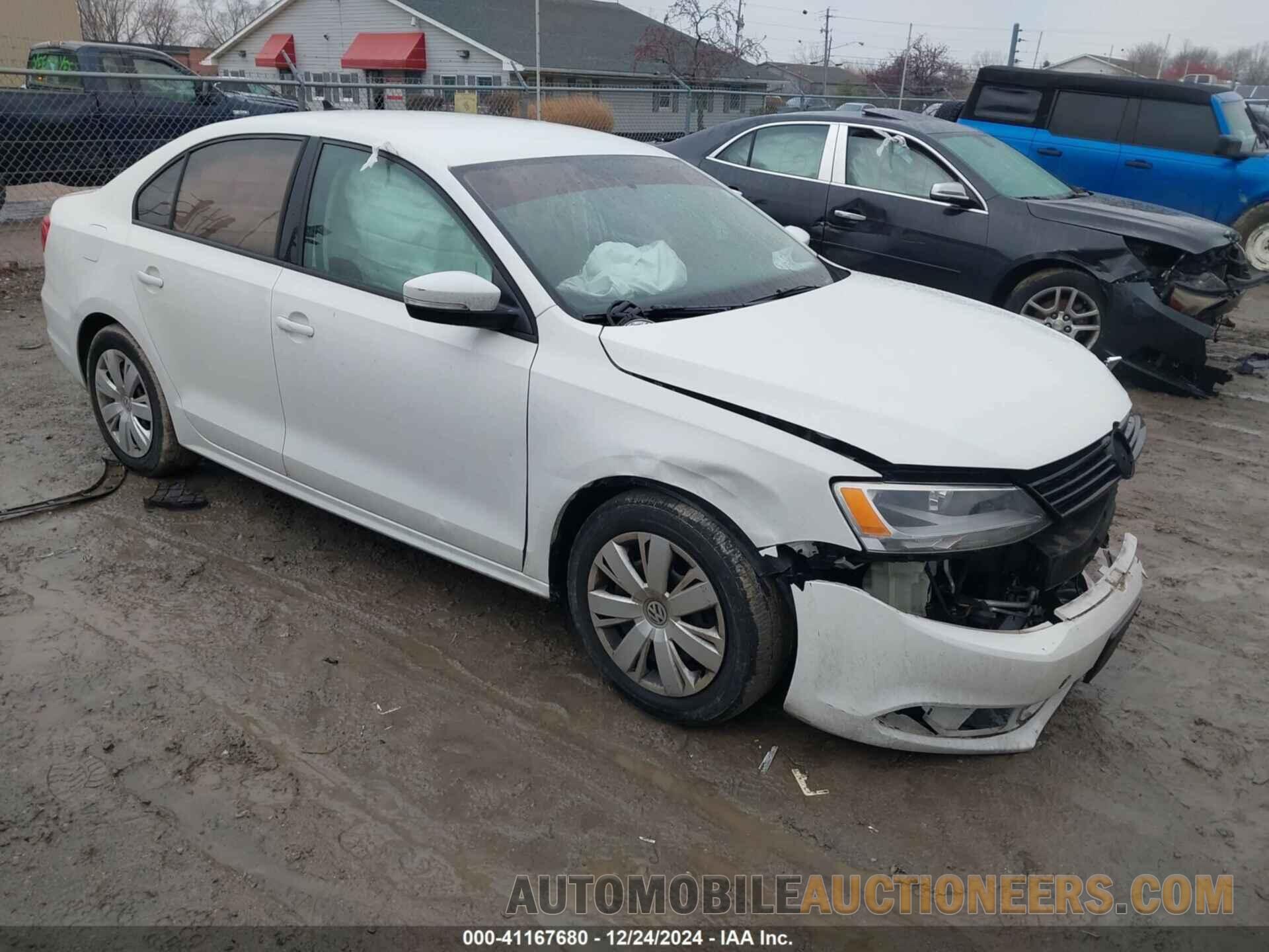 3VWD17AJ3EM264605 VOLKSWAGEN JETTA 2014