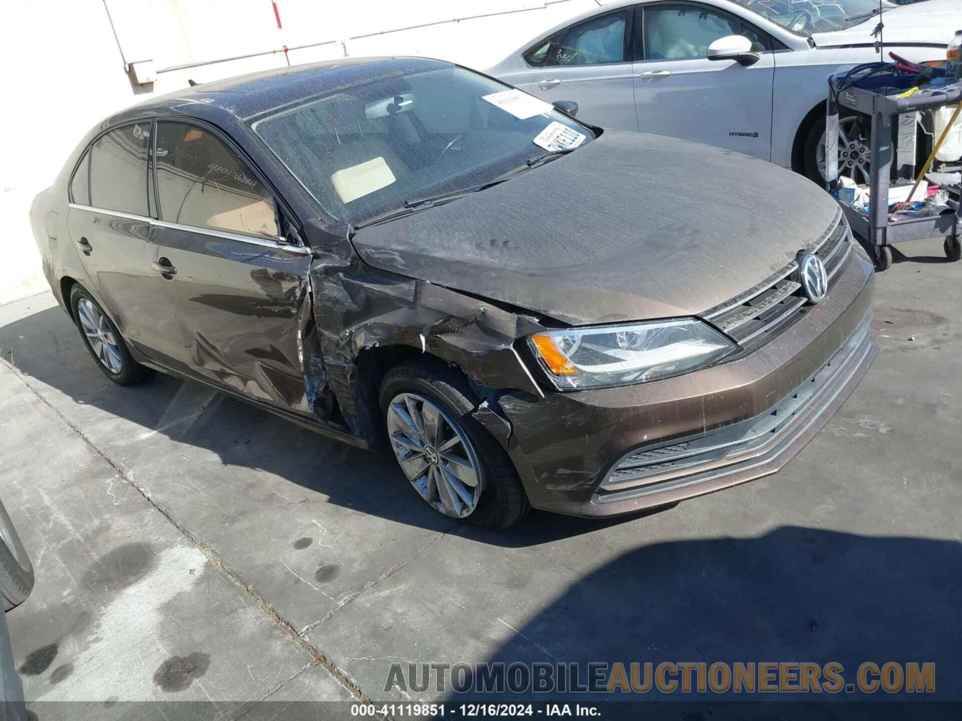 3VWD17AJ3FM242783 VOLKSWAGEN JETTA 2015