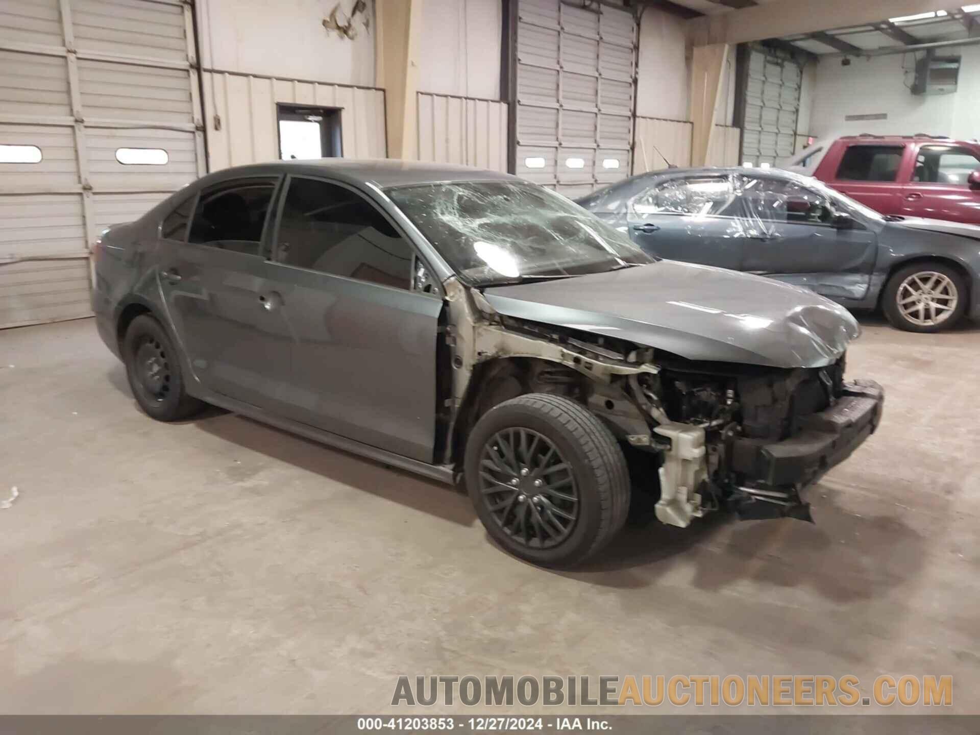 3VWD17AJ4EM243990 VOLKSWAGEN JETTA 2014