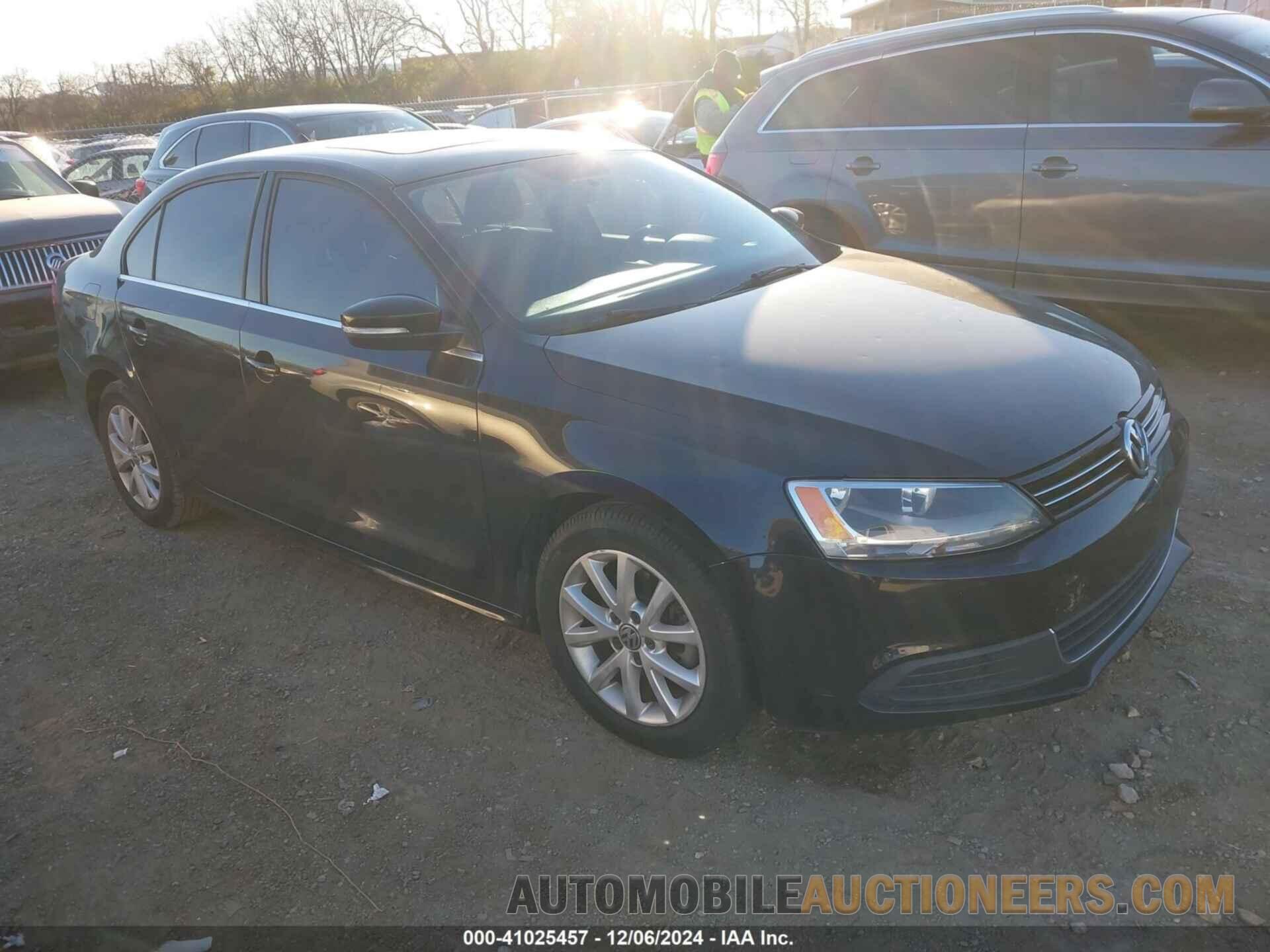 3VWD17AJ4EM390276 VOLKSWAGEN JETTA 2014