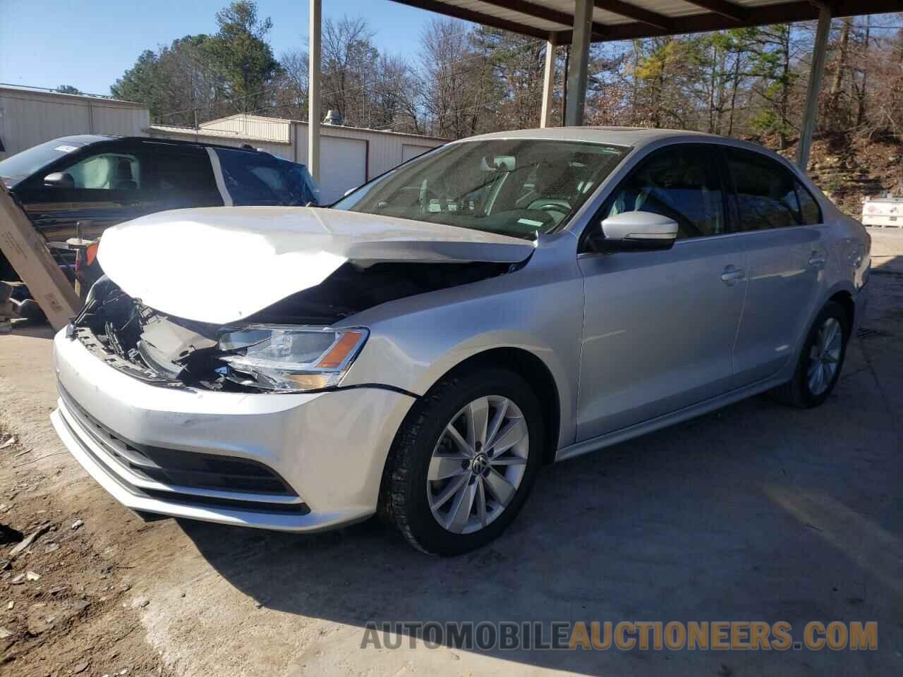 3VWD17AJ5FM283934 VOLKSWAGEN JETTA 2015