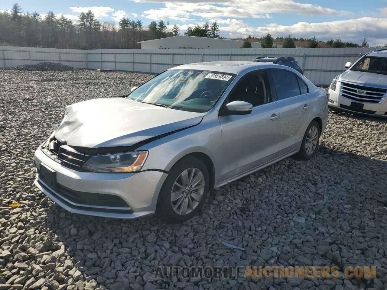 3VWD17AJ5FM295565 VOLKSWAGEN JETTA 2015