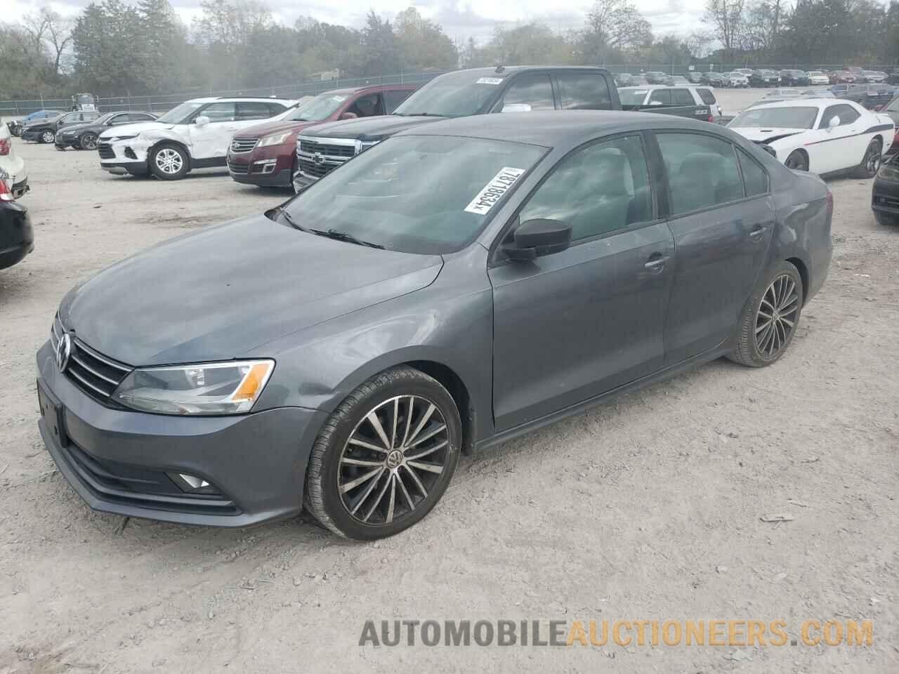 3VWD17AJ5FM424548 VOLKSWAGEN JETTA 2015