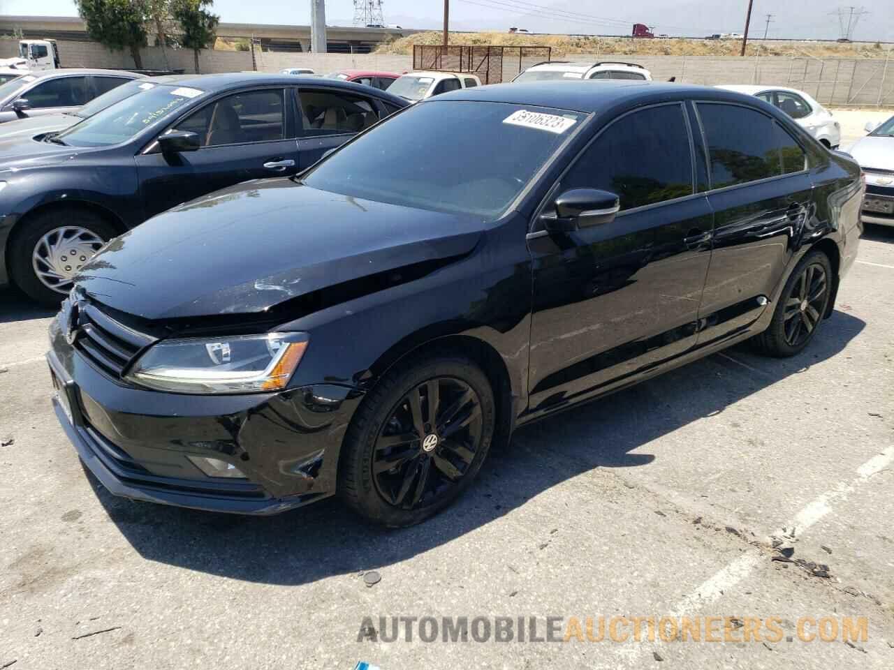 3VWD17AJ5JM215559 VOLKSWAGEN JETTA 2018