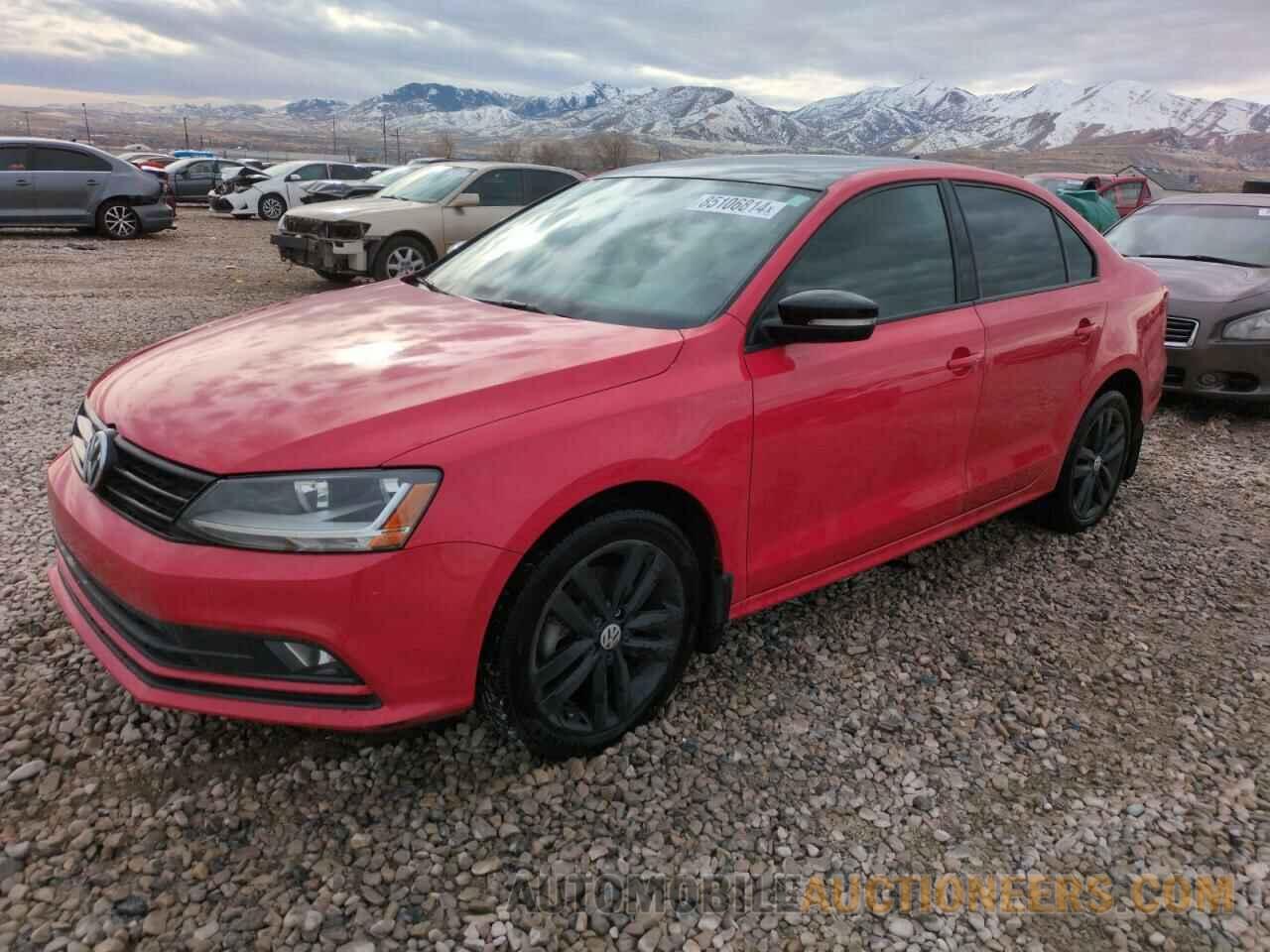 3VWD17AJ5JM223502 VOLKSWAGEN JETTA 2018