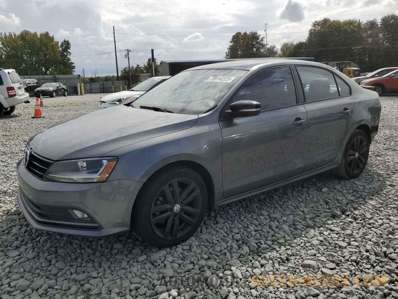 3VWD17AJ5JM243037 VOLKSWAGEN JETTA 2018