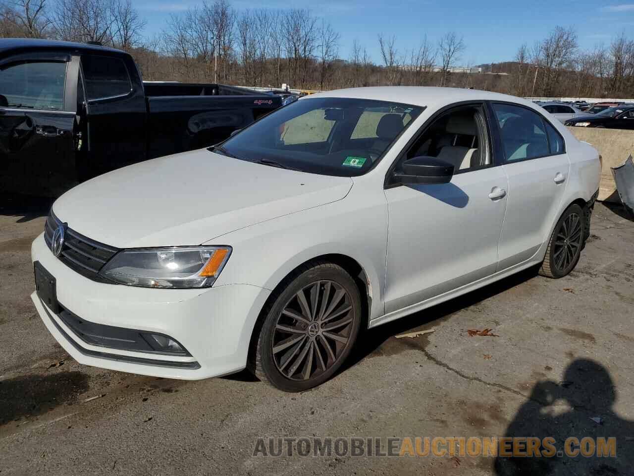 3VWD17AJ6FM226206 VOLKSWAGEN JETTA 2015