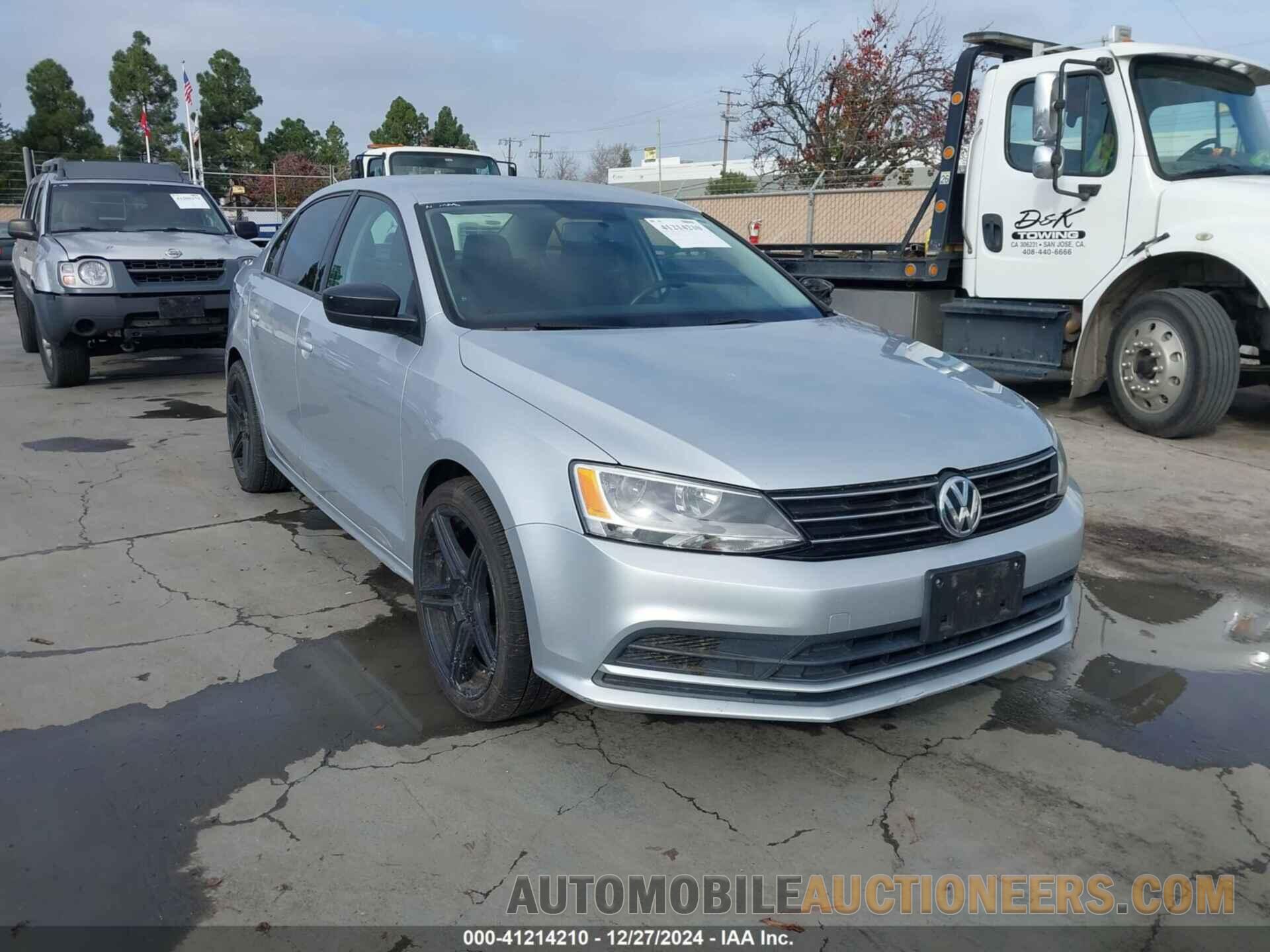 3VWD17AJ6FM283621 VOLKSWAGEN JETTA 2015