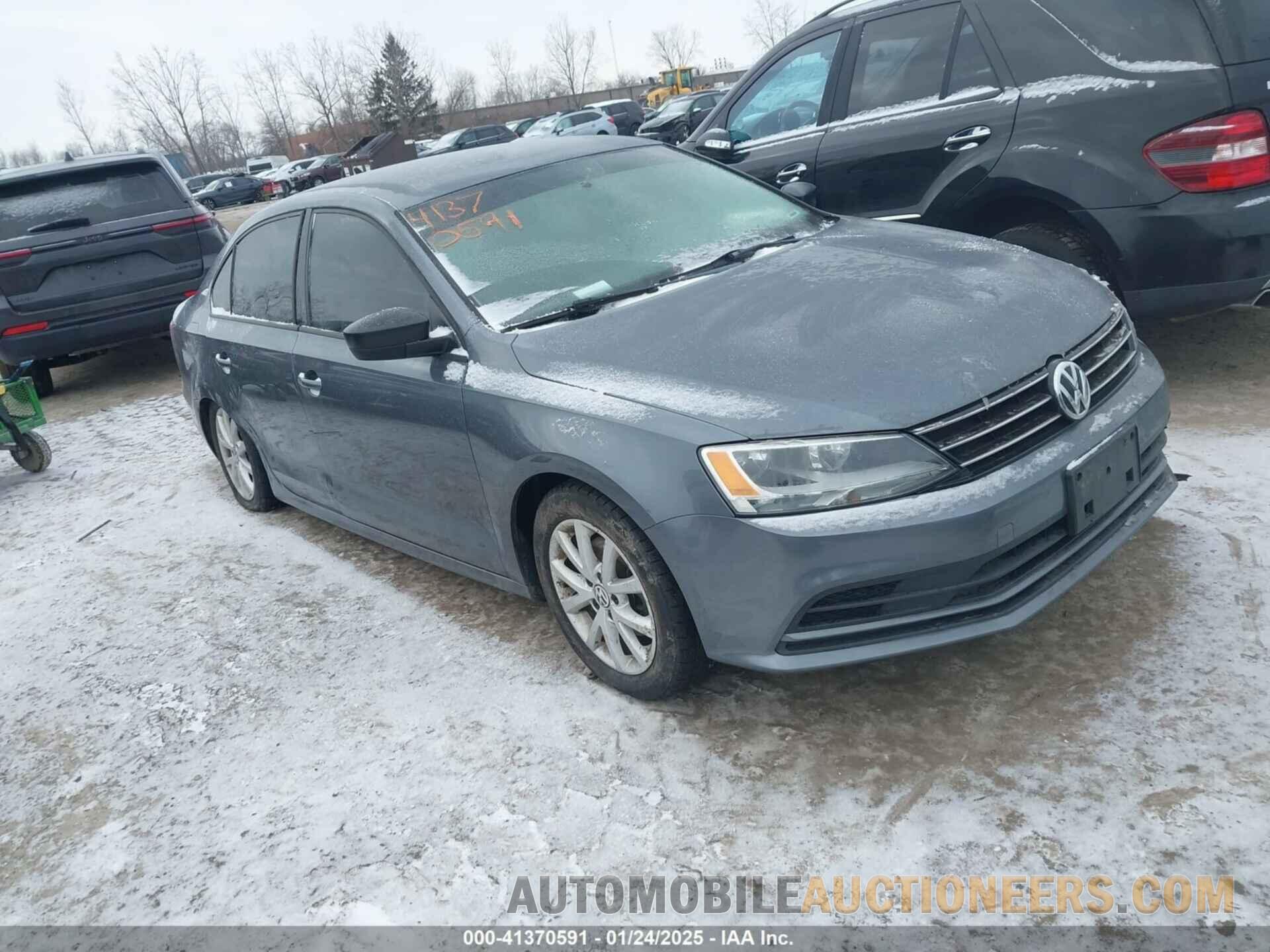 3VWD17AJ6FM319596 VOLKSWAGEN JETTA 2015