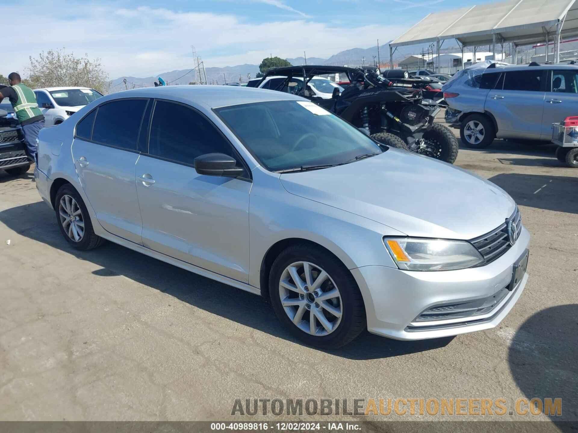 3VWD17AJ6FM329125 VOLKSWAGEN JETTA 2015