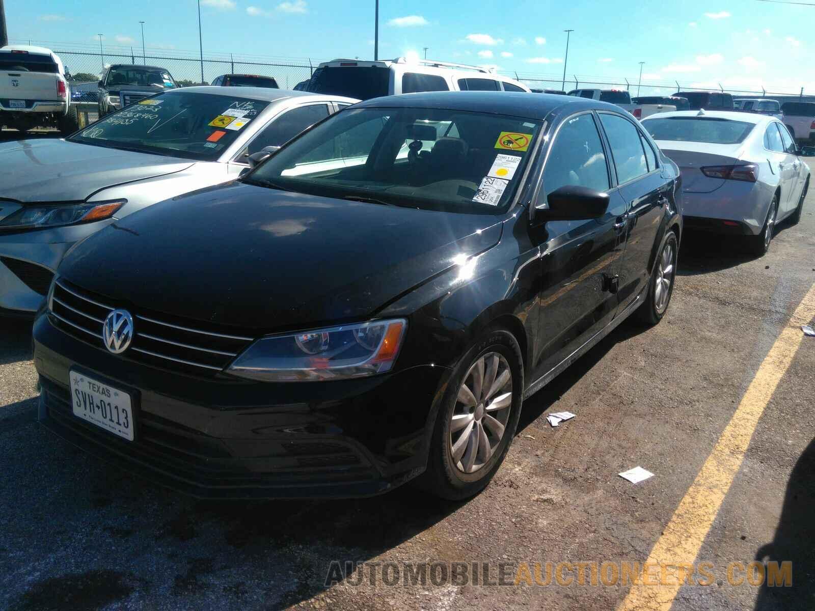 3VWD17AJ6FM333885 Volkswagen Jetta Sedan 2015