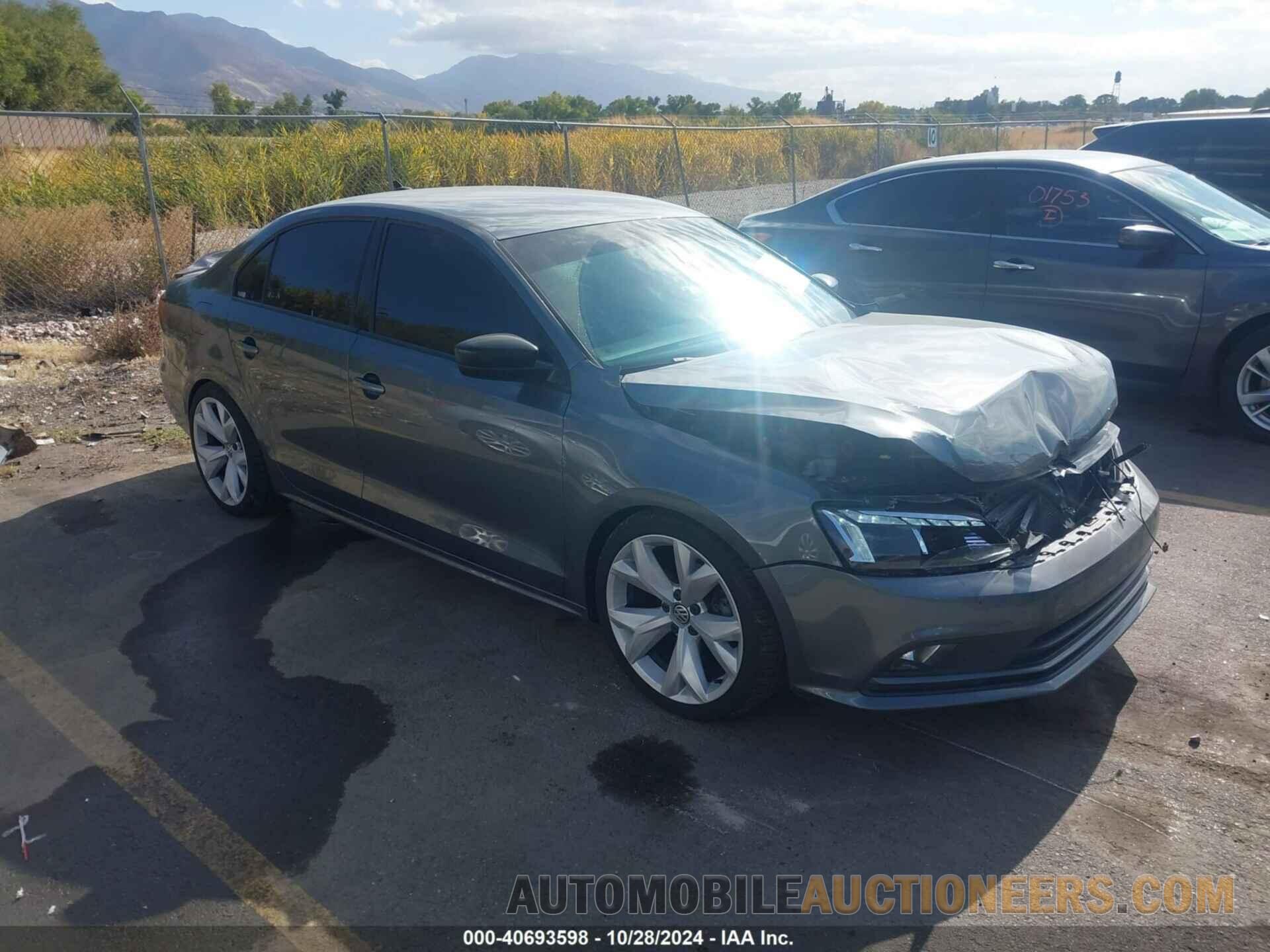 3VWD17AJ6GM404925 VOLKSWAGEN JETTA 2016