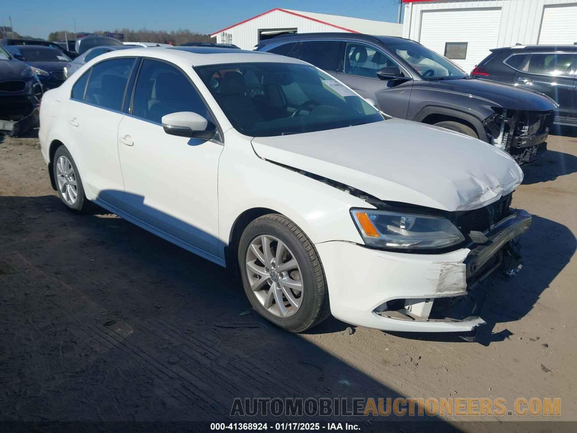 3VWD17AJ8EM361895 VOLKSWAGEN JETTA 2014