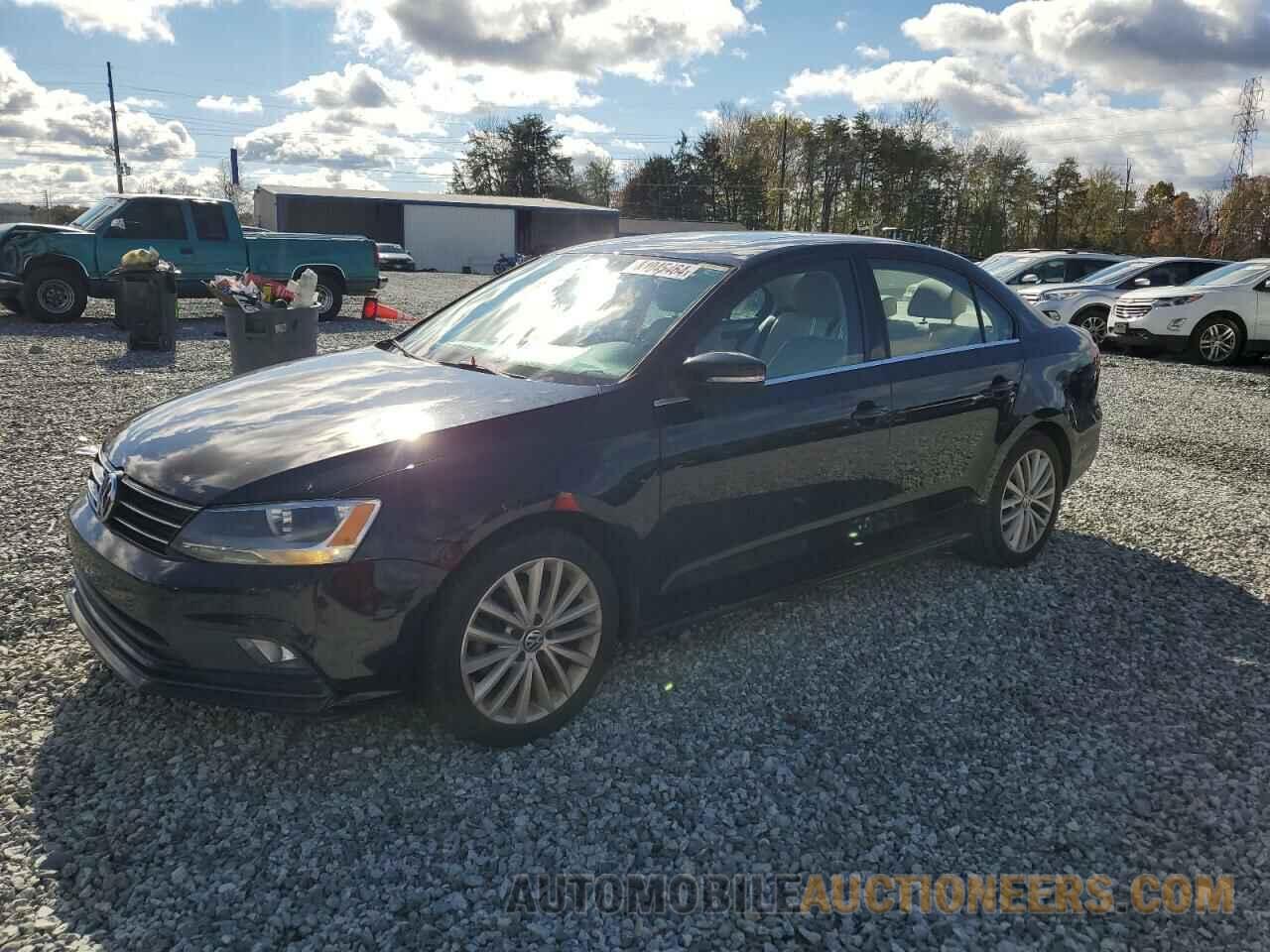 3VWD17AJ8FM311306 VOLKSWAGEN JETTA 2015