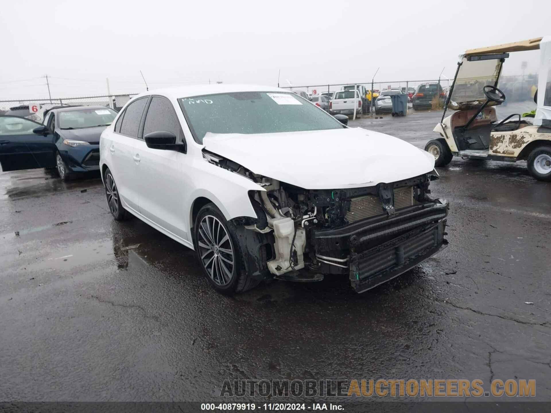 3VWD17AJ8GM394625 VOLKSWAGEN JETTA 2016