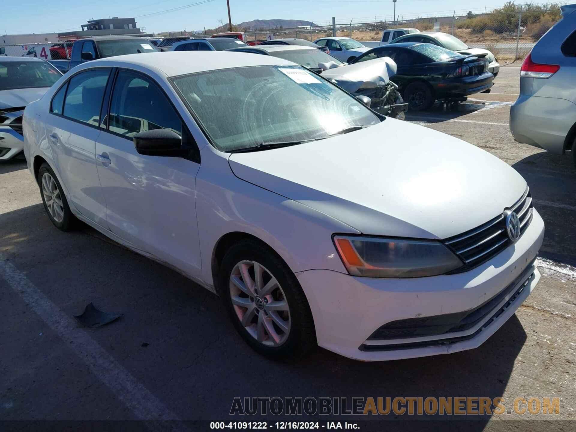 3VWD17AJ9FM284214 VOLKSWAGEN JETTA 2015