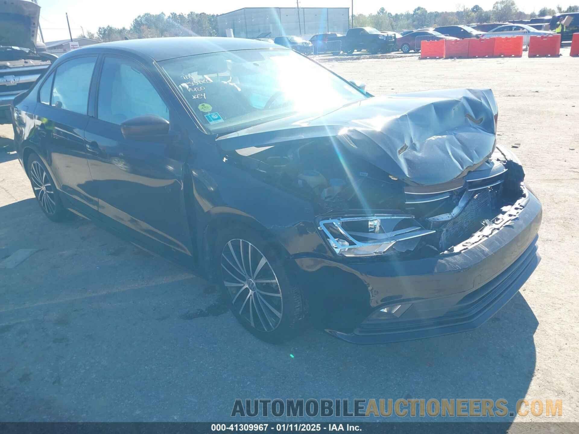 3VWD17AJ9FM415626 VOLKSWAGEN JETTA SEDAN 2015