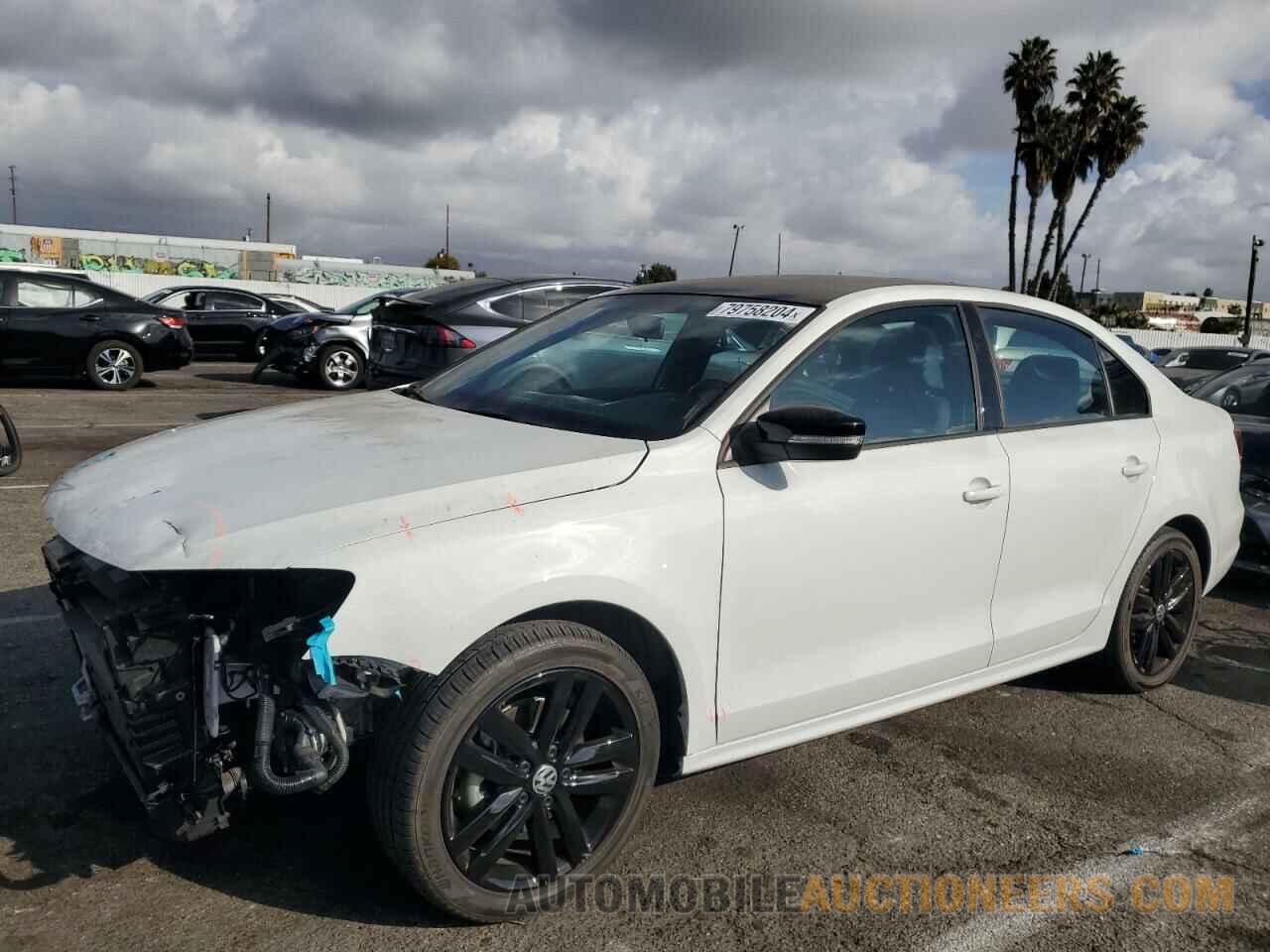 3VWD17AJ9JM211000 VOLKSWAGEN JETTA 2018