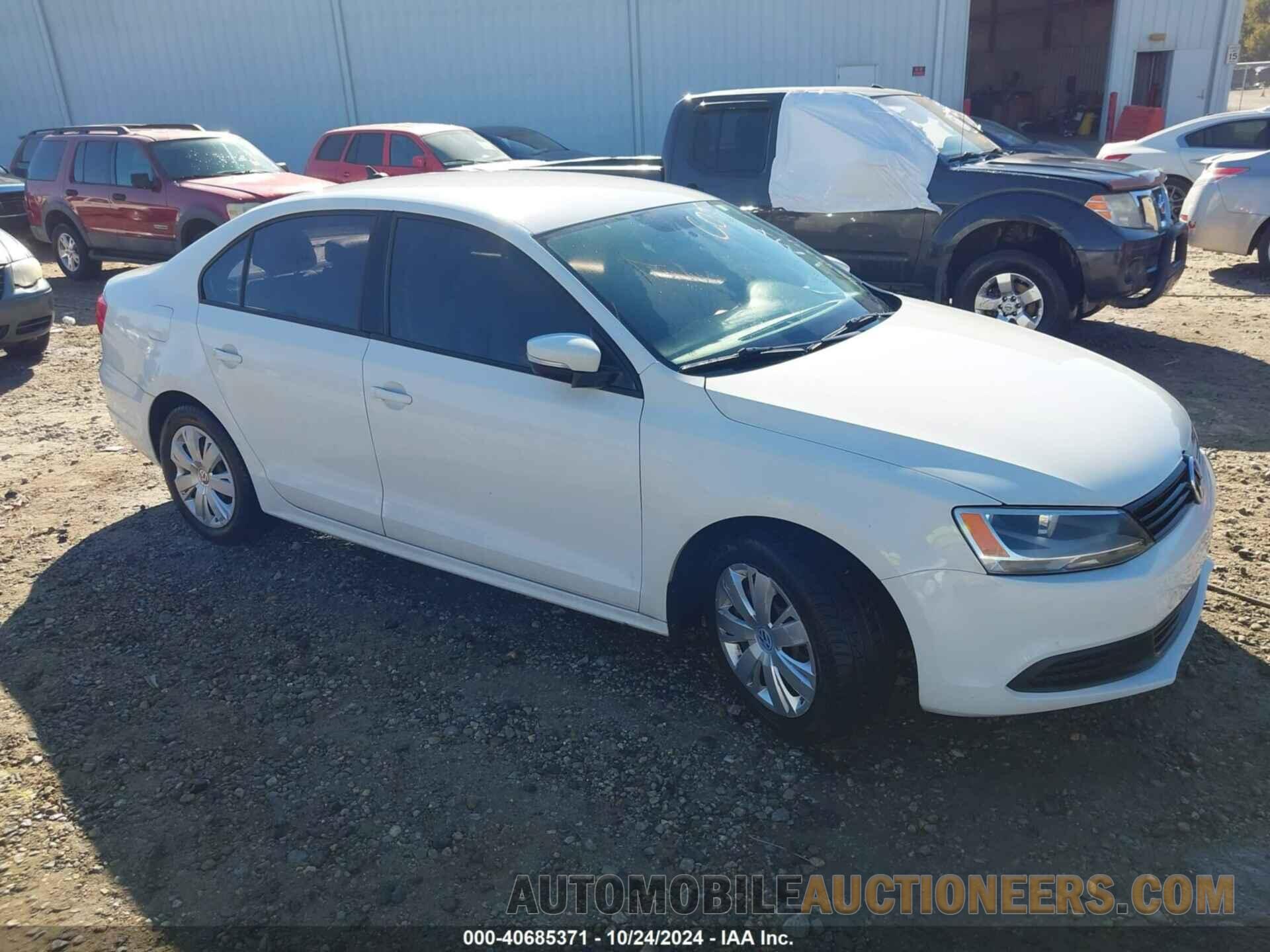 3VWD17AJXEM305019 VOLKSWAGEN JETTA 2014