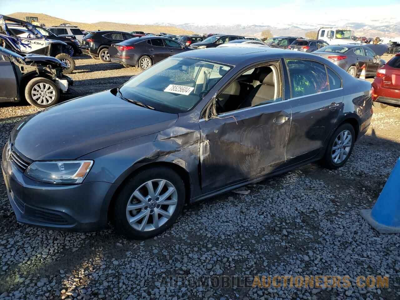 3VWD17AJXEM362451 VOLKSWAGEN JETTA 2014