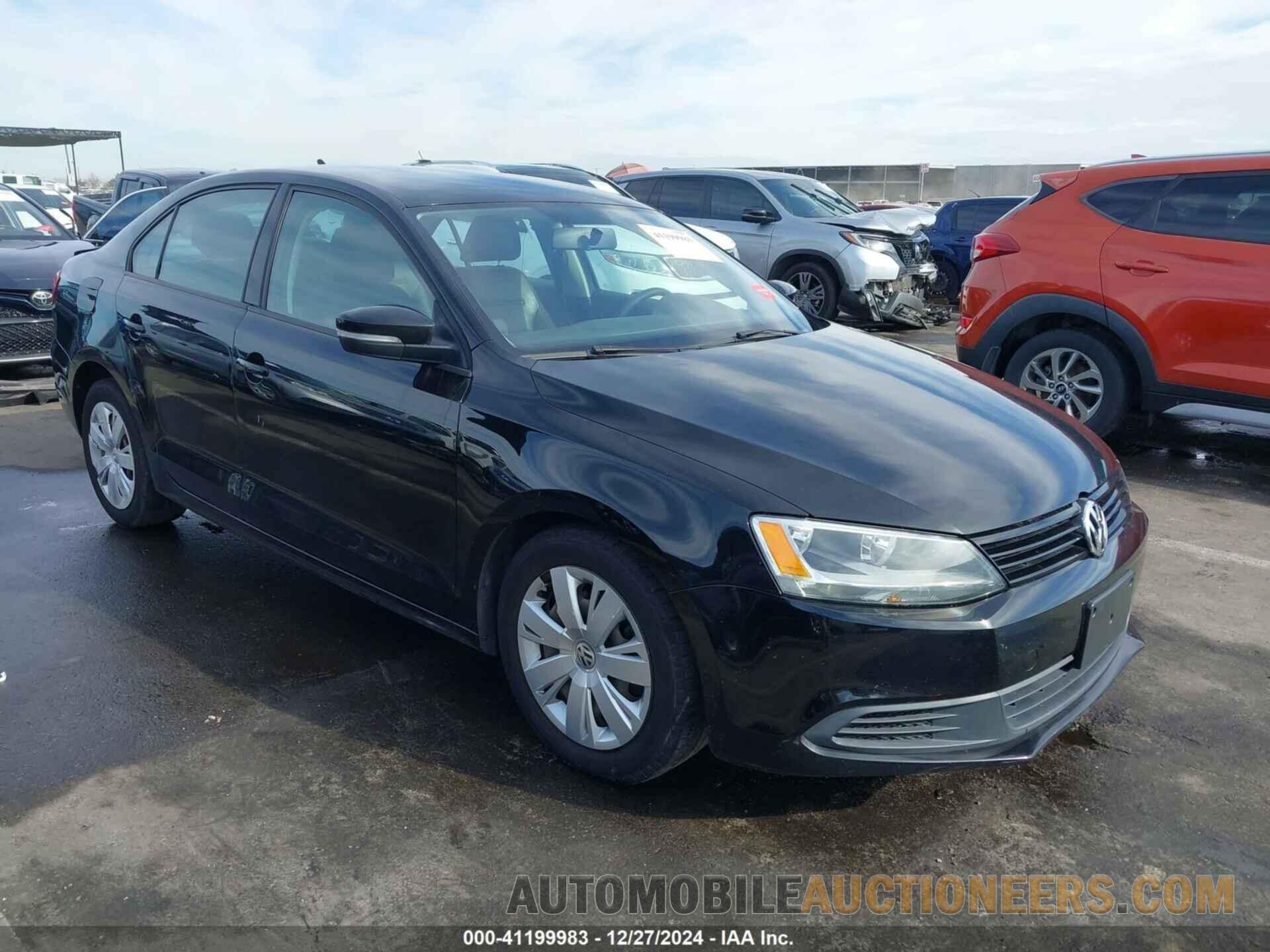 3VWD17AJXEM400812 VOLKSWAGEN JETTA 2014