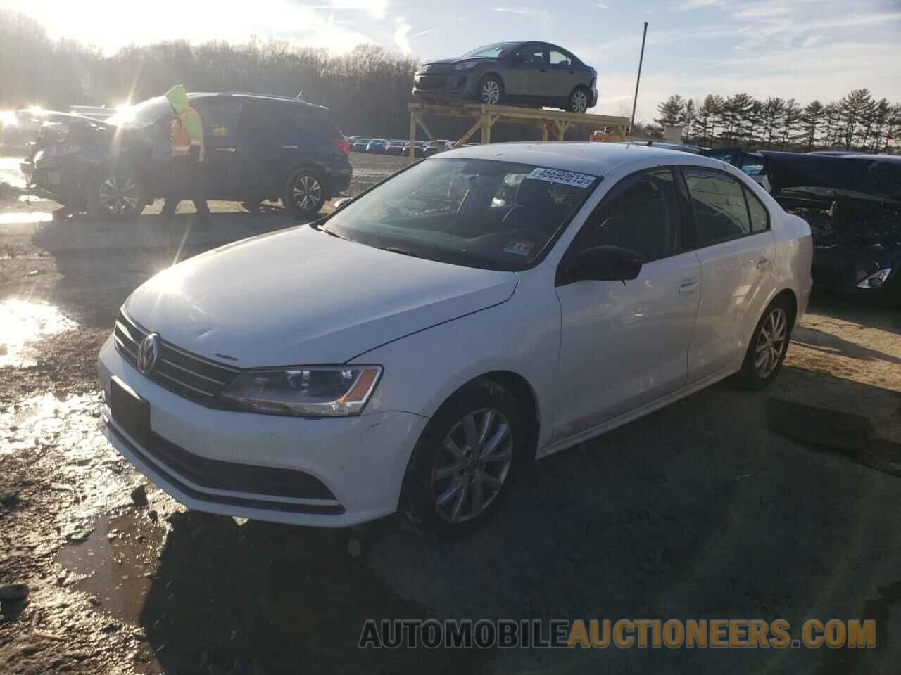 3VWD17AJXFM212535 VOLKSWAGEN JETTA 2015